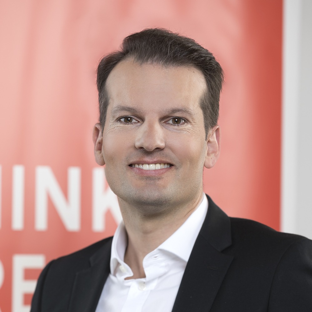 Oliver Dragoun, Consultant PMCC Consulting